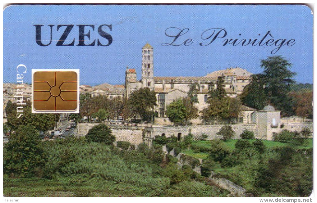 CARTE A PUCE CHIP CARD UZES GARD (30) LE PRIVILEGE BRILLANTE GLOSSY UT - Cartes De Salon Et Démonstration