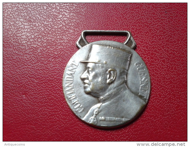 RARE MEDAILLE "COMMANDANT GUESNET" OEUVRE DES PUPILLES DES SAPEURS-POMPIERS... (1936) - Firemen