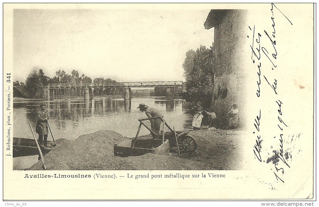 Availles Limousines Le Grand Pont Metallique Sur La Vienne - Availles Limouzine