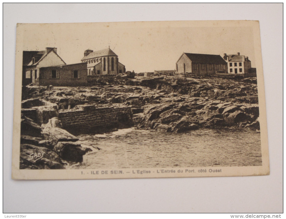 Ile De Sein Entrée Du Port Coté Ouest 1948 - Ile De Sein