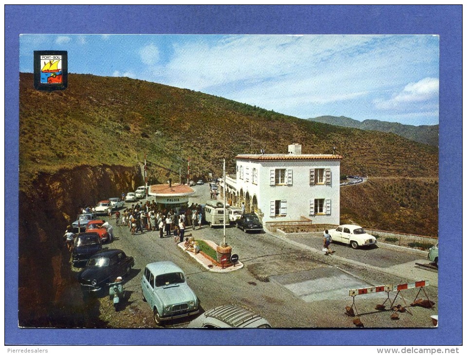 NC.CP - Douane Française De PORT BOU - Aduana - Voiture Renault 4L Et Dauphine - Panhard Rouge - VW - Scooter Vespa - Customs