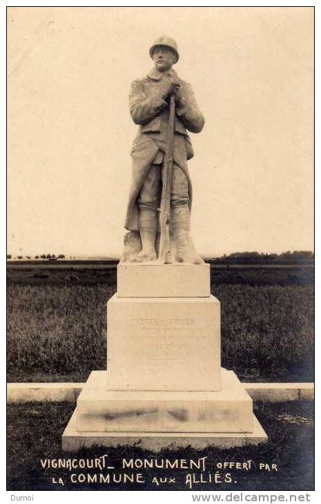 VIGNACOURT  -  Monument Offert Par La Commune Aux ALLIES - Vignacourt
