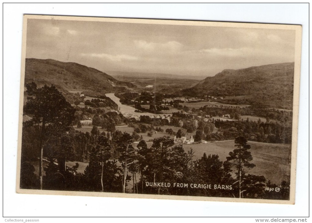 Cp , ECOSSE , Vierge , Ed : Valentine´s Post Card, Dunkeld From Craigie Barns , Sepiatype Series - Perthshire