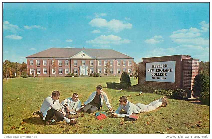 219021-Massachusetts, Springfield, Western New England College, Campus Scene, Students Sitting On The Ground - Springfield