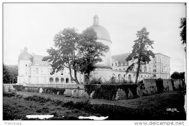 PN - 369 - DEUX - SEVRES OIRON  Le Chateau - Plaques De Verre