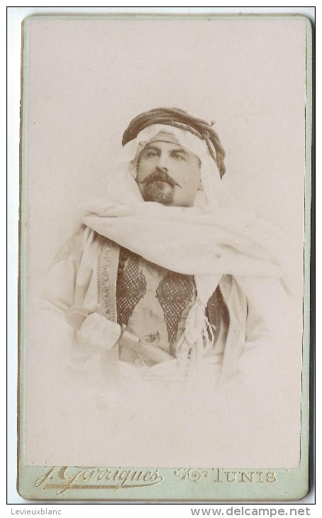 Photo Buste De Militaire/4 éme Spahis? /Garrigues/ Tunis/Tunisie/Vers 1890    PH187 - War, Military