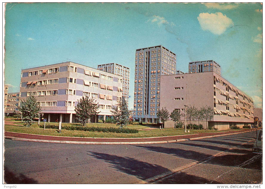 Cpm CHEVILLY LARUE, Les Nouveaux Immeubles   (34.14) - Chevilly Larue