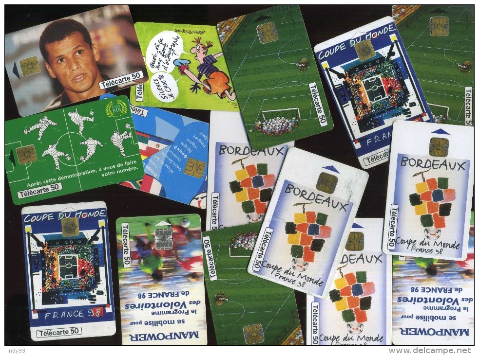 - FRANCE . LOT DE 14 TELECARTES COLLECTIONS FOOTBALL 98 . DOUBLES DE COLLECTION . - Colecciones