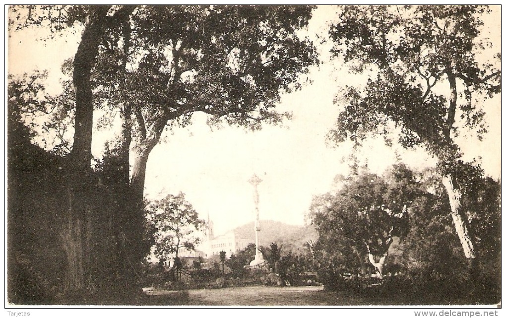 POSTAL DE LLORET DE MAR DEL SANTUARIO NTRA. SRA. DE GRACIA Y ASIL DE VEUS  (SALVADOR BERNAT)  COSTA BRAVA - Gerona