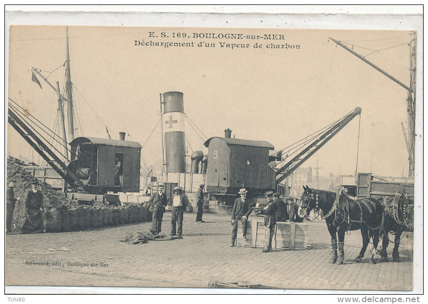 BOULOGNE SUR MER   Déchargement D´un Vapeur De Charbon  Animée , Cheval Cargo De La Cie Bennett - Boulogne Sur Mer