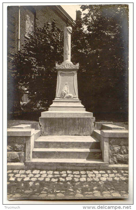 LG22 - 25   -   Bombaye - Le Monument " Carte Photo" - Dalhem