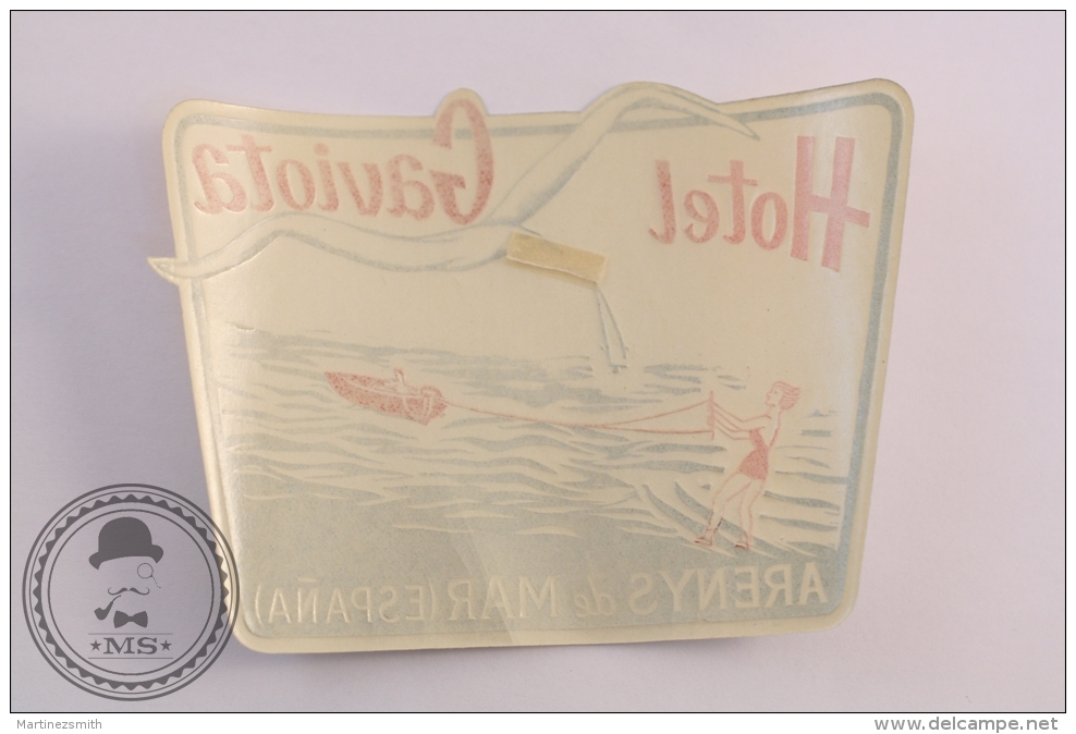 Hotel Gaviota, Arenys De Mar, Barcelona - Spain - Original Vintage Luggage Hotel Label - Sticker - Hotel Labels