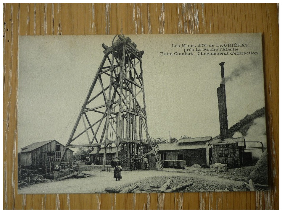 CPA ANIMEE LES MINES D´OR DE LAURIERAS PRES LA ROCHE L´ABEILLE - PUITS COUDERT - CHEVALEMENT D´EXTRACTION- - Autres & Non Classés