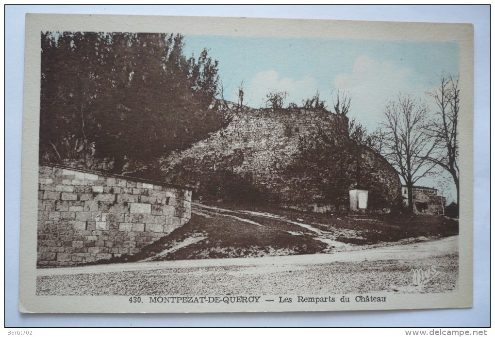 82 -MONTPEZAT-DE-QUERCY - Les Remparts Du Chateau - Montpezat De Quercy