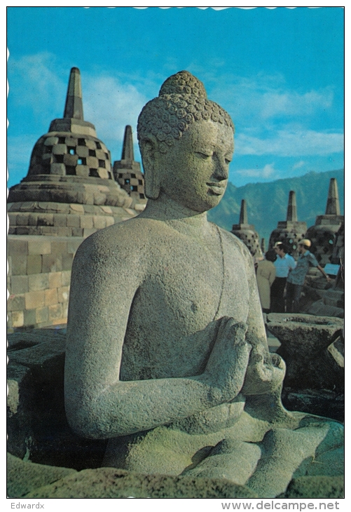 Candi  Borobudur, Java, Indonesia Postcard Used Posted To UK 1984 Stamp - Indonésie