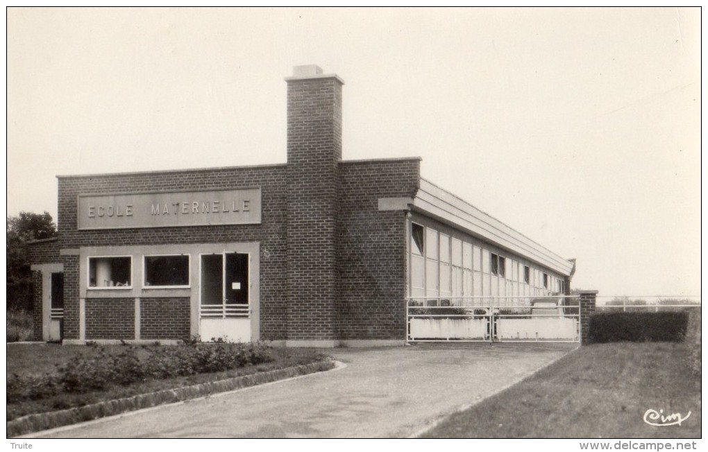 BERLAIMONT L'ECOLE MATERNELLE - Berlaimont