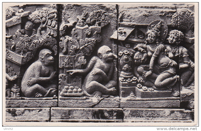 PC Asian Relief  (3193) - Skulpturen