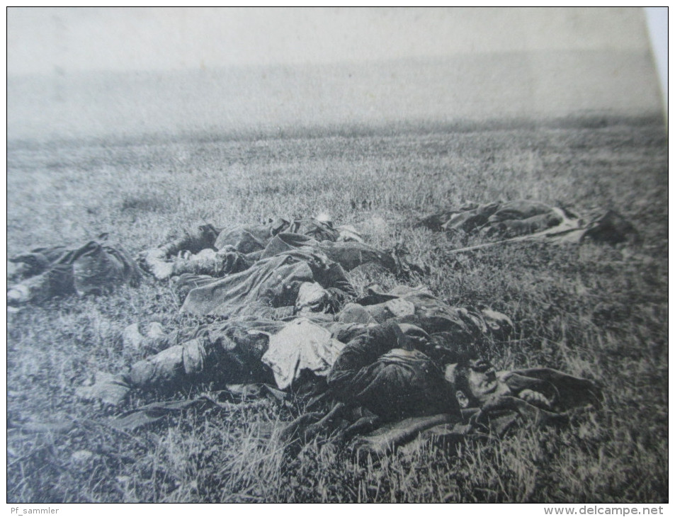 AK / Fotokarte 1. WK Gefallene Franzosen Auf Dem Schlachtfelde Vor Verdun. Mun. Kol. Der 7. Bat. II/1. Bay. Fussart-Rgts - War Cemeteries