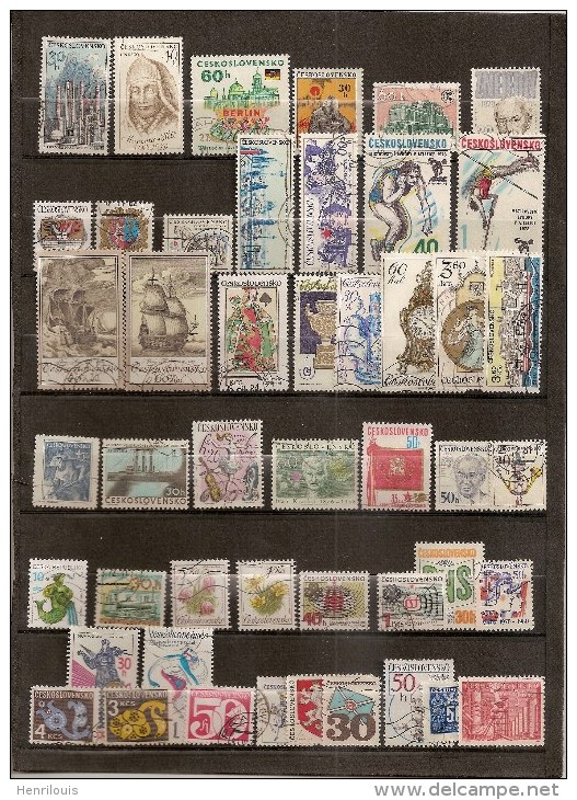 Lot Vrac  TCHECOSLOVAQUIE   (ref 1350 ) Voir 2 Scans - Vrac (max 999 Timbres)