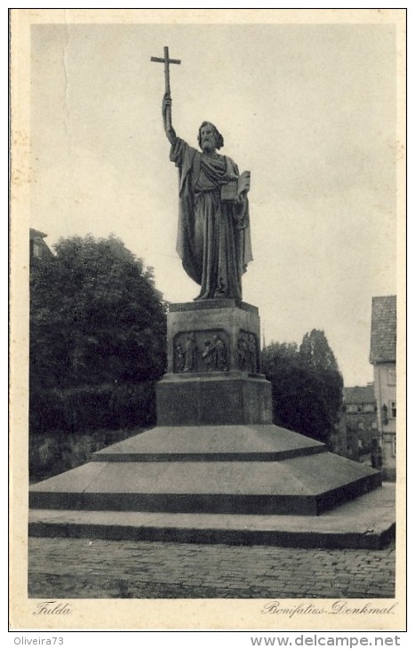 FULDA, Bonifatius-Denkmal - 2 Scans - Fulda