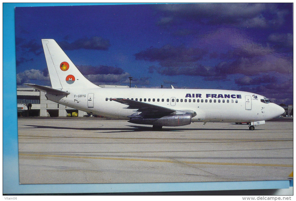 AIR FRANCE  / LOGOS  AIR GUADELOUPE ET AIR MARTINIQUE     B 737 228    F GBYG - 1946-....: Moderne