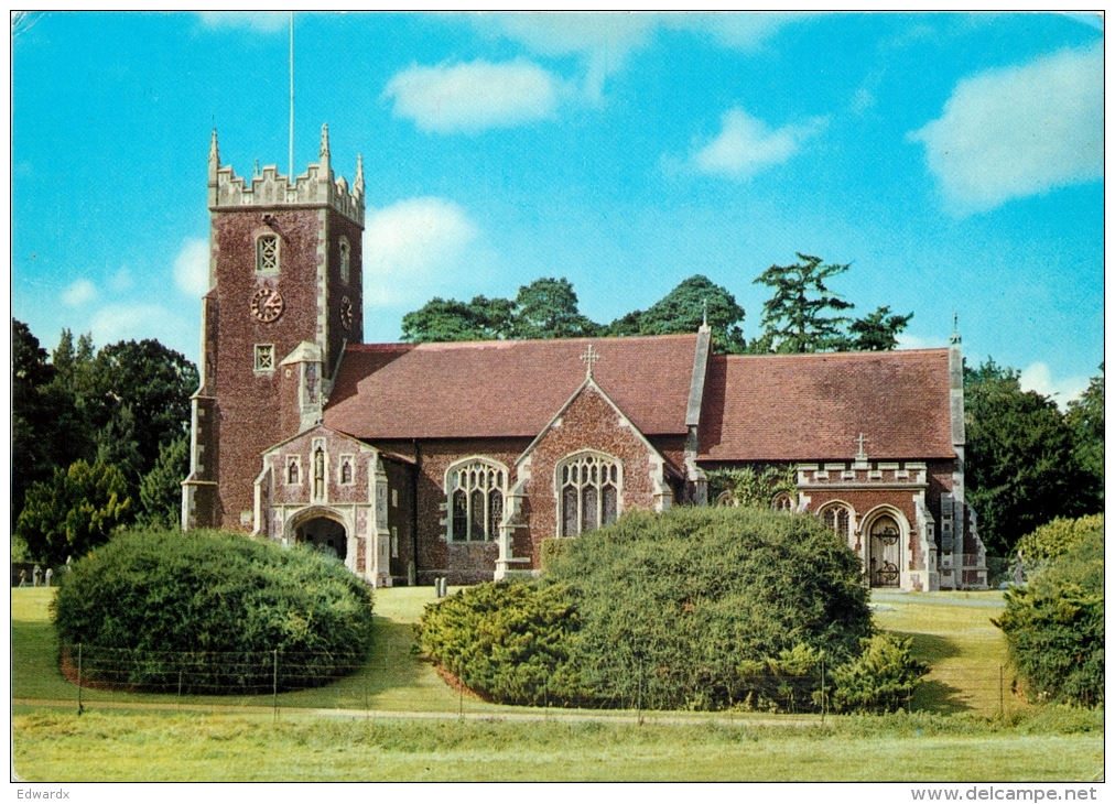 Sandringham Church, Norfolk, England Postcard Pitkin - Autres & Non Classés