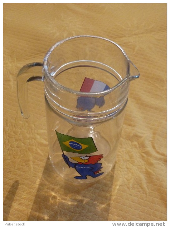 Carafe "FOOTIX" France 98 Mondial FIFA. - Autres & Non Classés