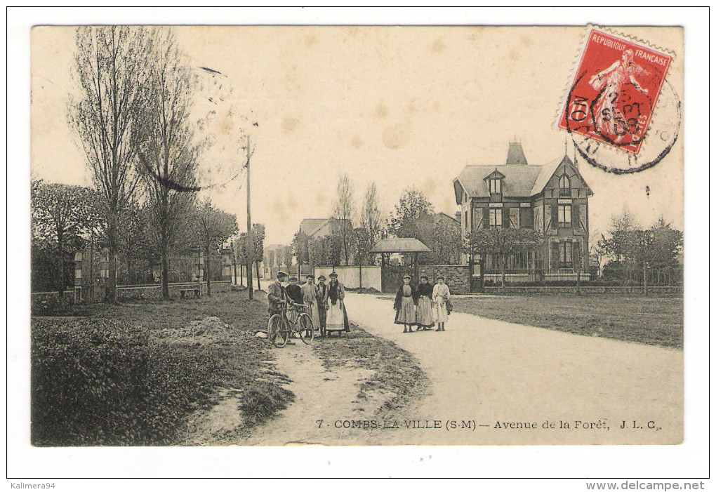 SEINE-ET-MARNE  /  COMBS-la-VILLE  /  AVENUE  DE  LA  FORÊT  /  Edit.  J.L.C. - Combs La Ville