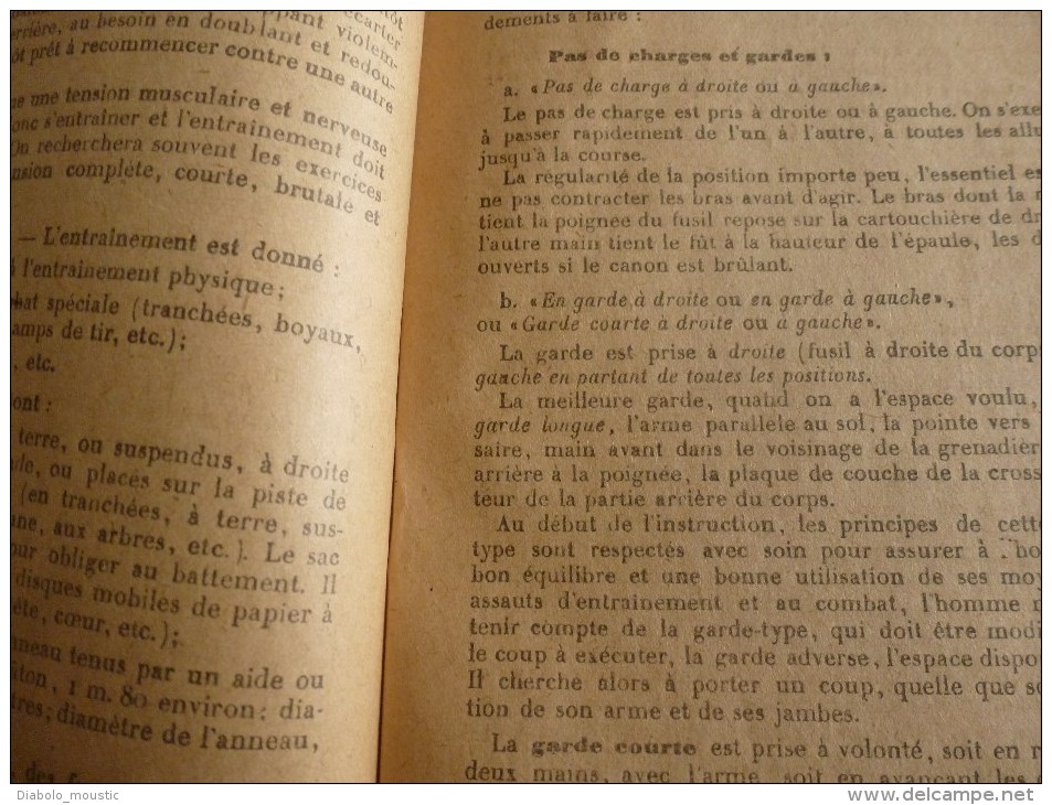 1923  Adaptations...Règlement général d' EDUCATION PHYSIQUE MILITAIRE...avec illustrations