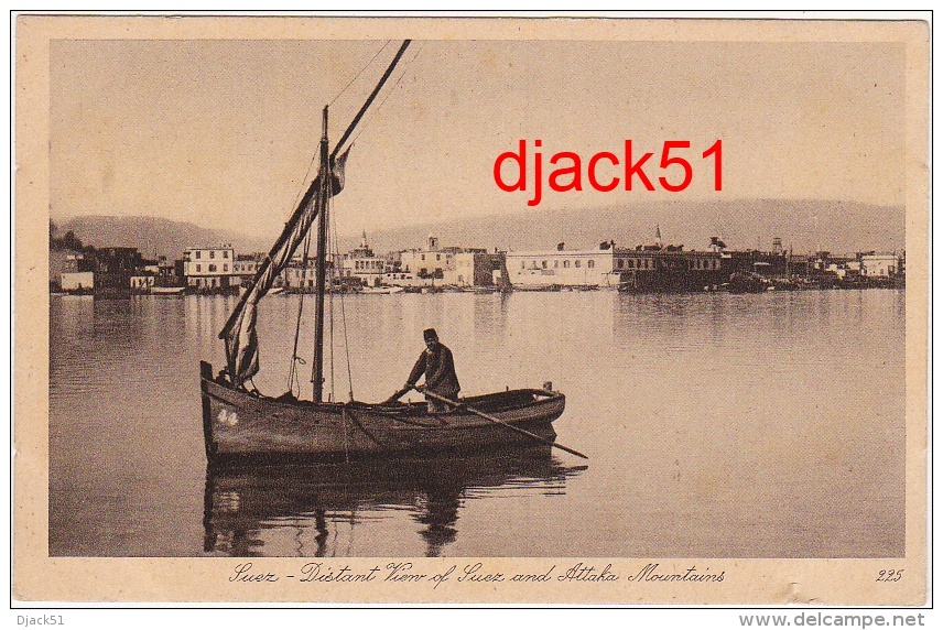 Egypte / Egypt - Suez - Distant View Of Suez And Attaka Mountains / Vue Sur Suez Et Les Montagnes De L'Attaka - Suez