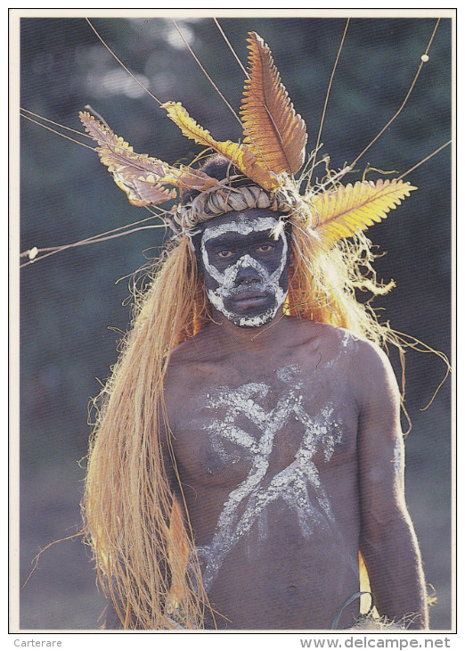 Danseur Mélanésien,maquillé ,décorée Avec Feuilles,iles Noires,océan Pacifique,nouvelle Calédonie,rare - Nouvelle Calédonie