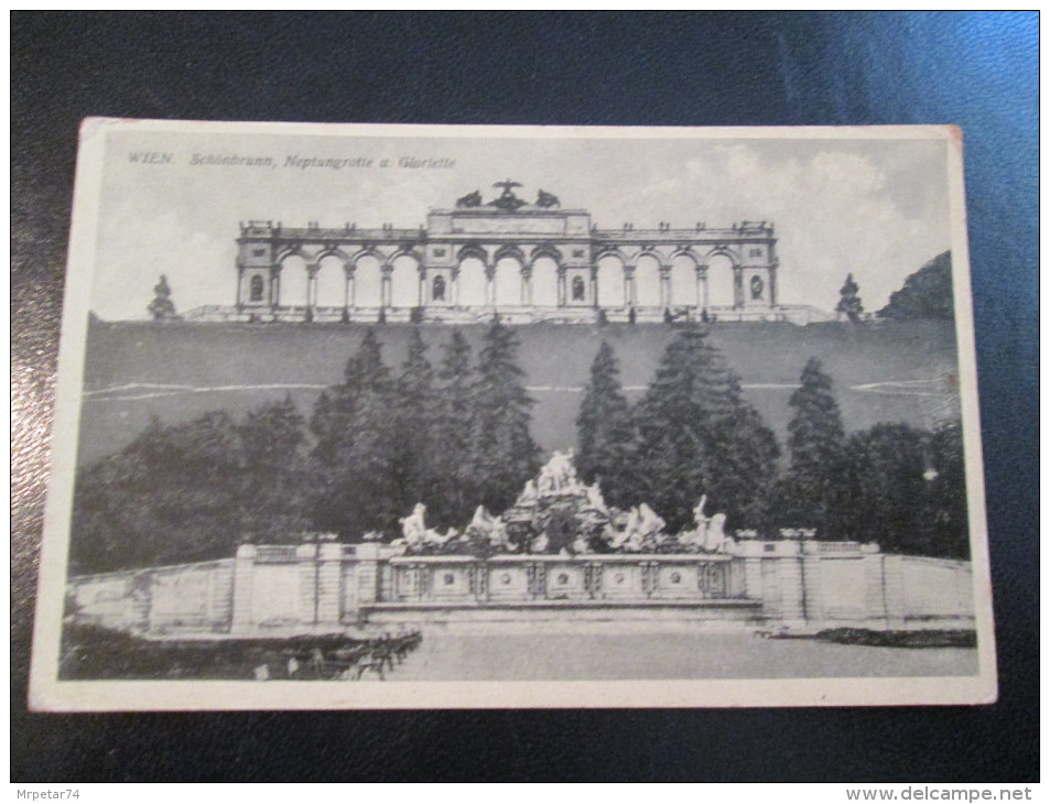 1930s  Wien / Austria - Château De Schönbrunn