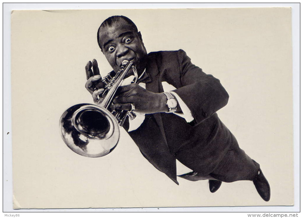 Photographe  Philippe HALSMAN---1966---Louis ARMSTRONG --Trompettiste----- - Autres & Non Classés