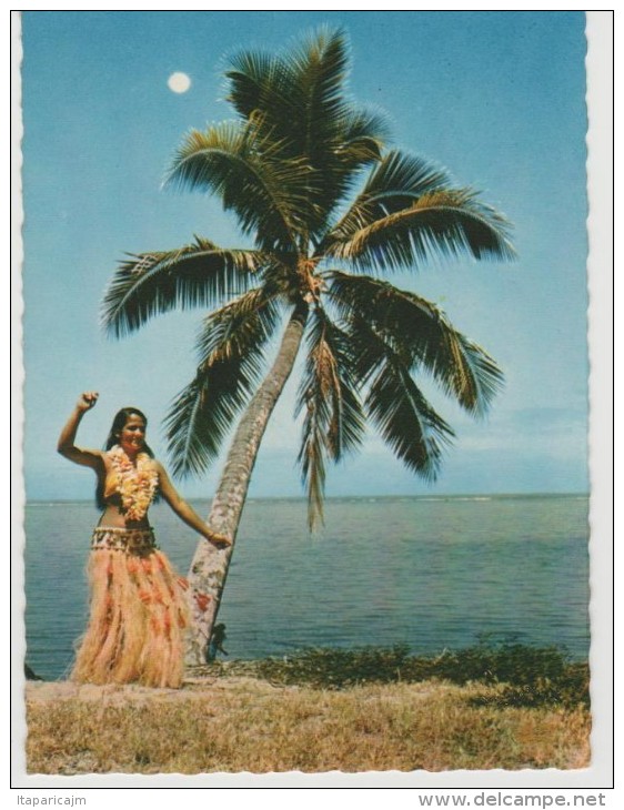 Polynésie :   Tahiti ,  Danseuse   Sur  La  Plage - Polynésie Française