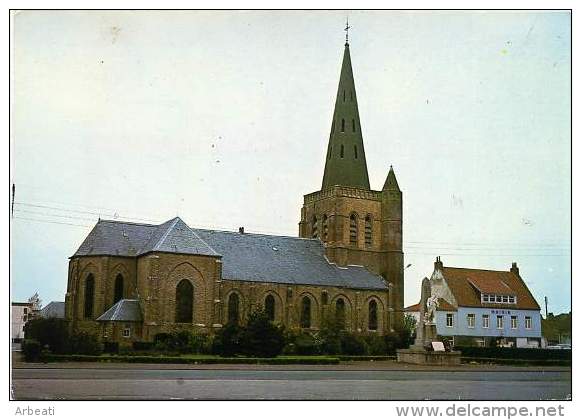 62 OYE PLAGE ++ L'Eglise - La Mairie - Le Monument Aux Morts ++ - Oye Plage