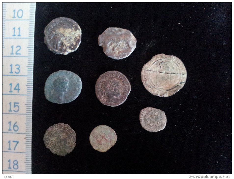 Petit Lot De 7 Monnaies ; 2 Romaines, 2 Gauloises,3 Royales A Identifier - Lotes