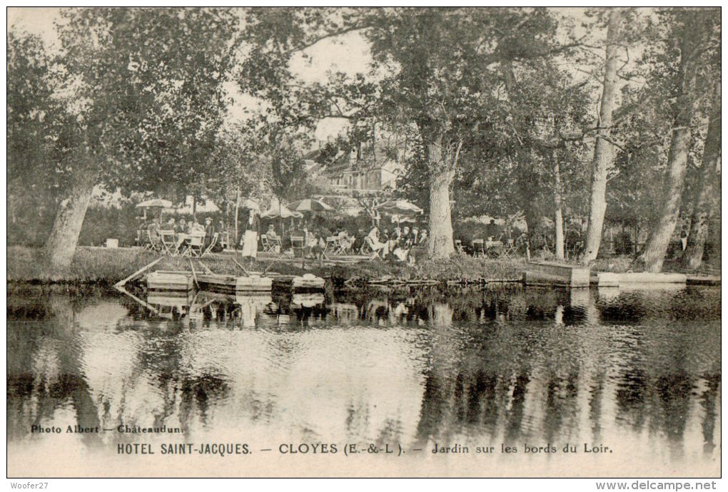 CPA CLOYES , Hotel Saint-jacques , Jardin Sur Les Bords Du Loir - Cloyes-sur-le-Loir