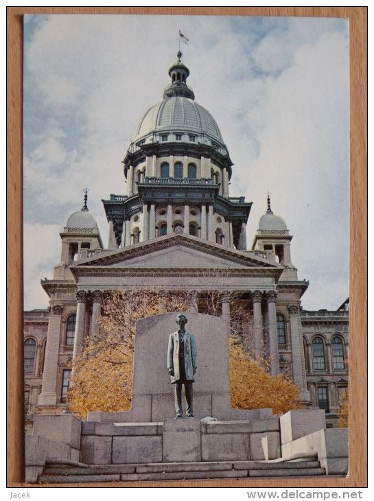 Springfield Illinois State Capitopl A Lincoln Statue/ Monument - Springfield – Illinois