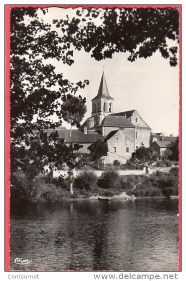 CPSM 86 INGRANDES Sur VIENNE L' église Et Les Bords De La Vienne   *  Format CPA - Ingrandes