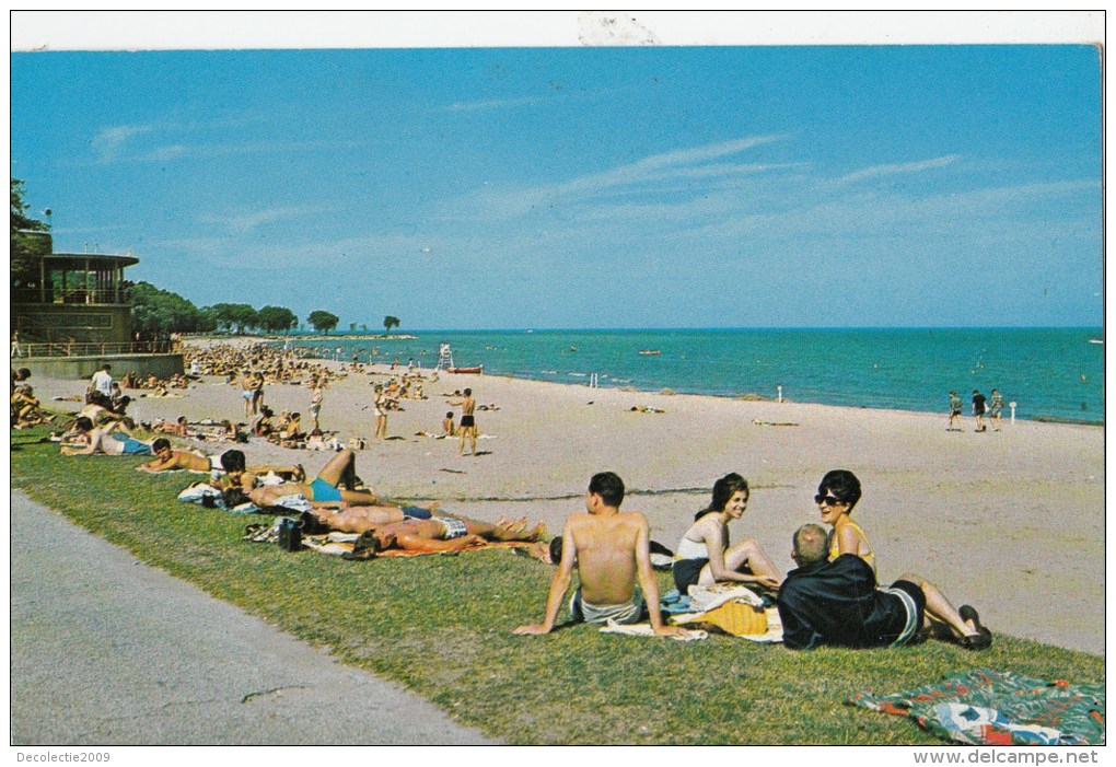 P4311 Milwakee Wisconsin Bradford Beach    USA Front/back Image - Milwaukee