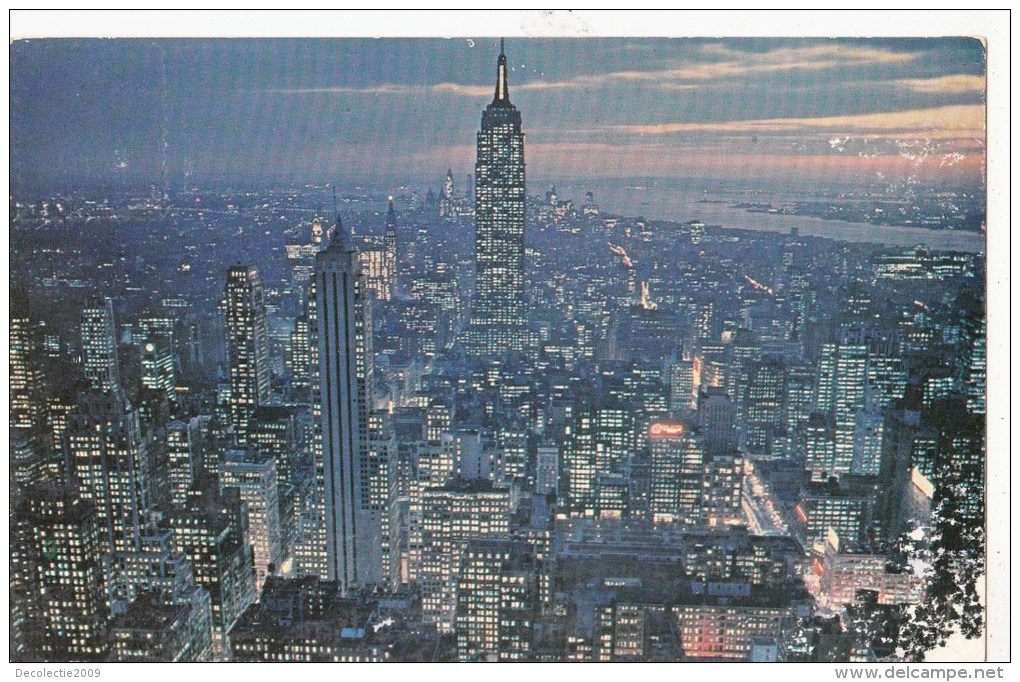P4270  Empire State Building  New York City   USA Front/back Image - Empire State Building