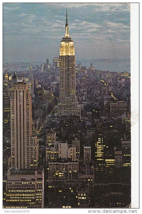 P4264 Empire State Building At Nighti New York City   USA Front/back Image - Empire State Building