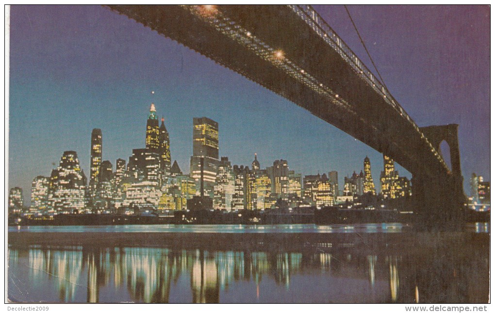 P4158 Nightfall In Lower Manhattan With Bro New  York City  USA Front/back Image - Manhattan