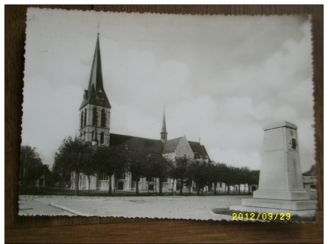 Melsele.-Beveren.- Parochiekerk Van O.L. Vrouw. - Beveren-Waas