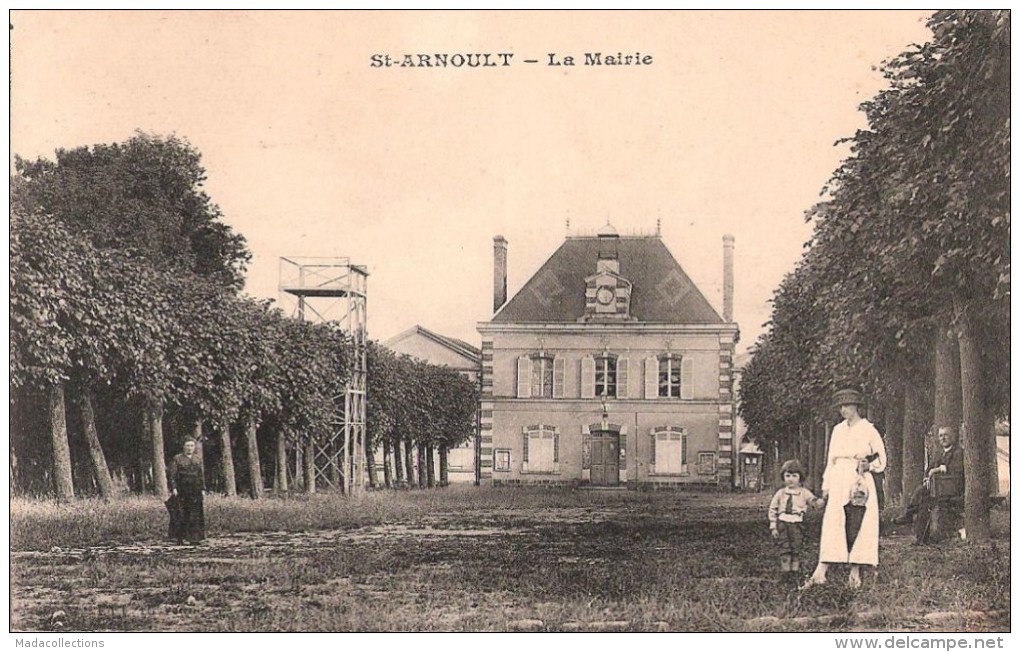 Saint-Arnoult (78) La Mairie - St. Arnoult En Yvelines