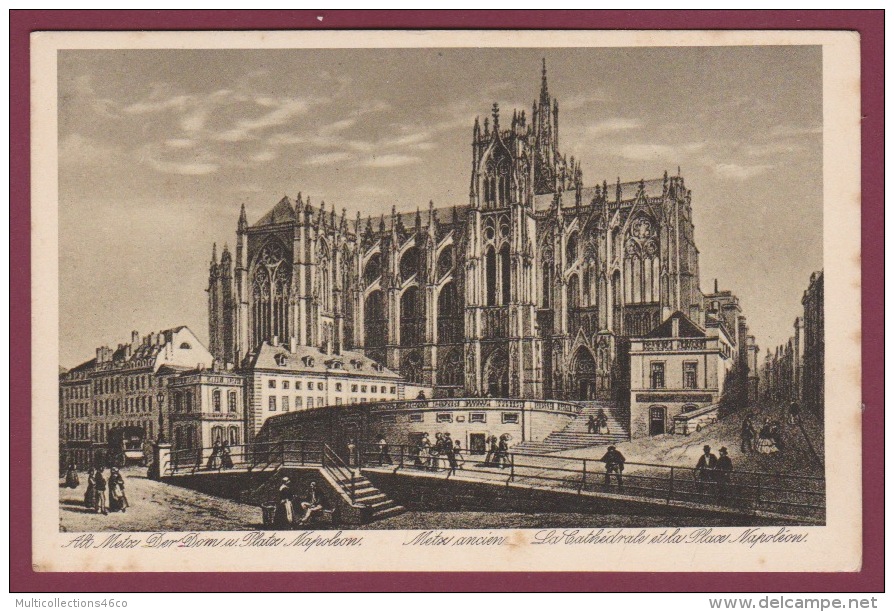 57 - 250414 - METZ Ancien - La Cathédrale Et La Place Napoléon - - Metz