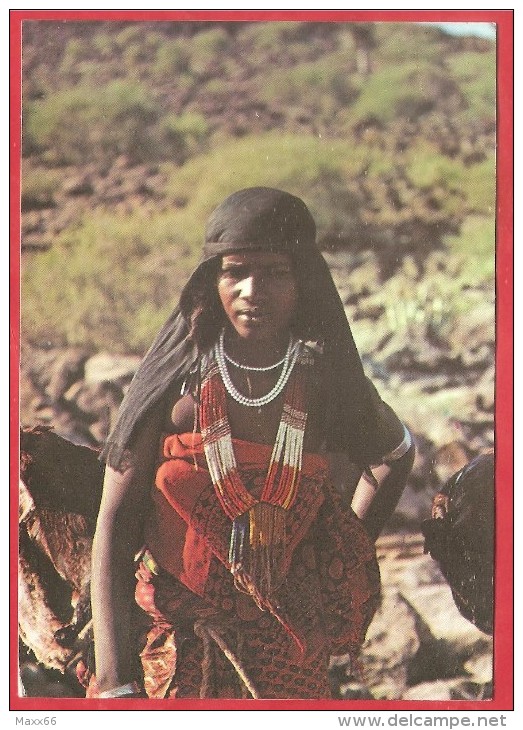 CARTOLINA NV DJIBOUTI - GIBUTI - Femme Djiboutienne - 10 X 15 - Djibouti