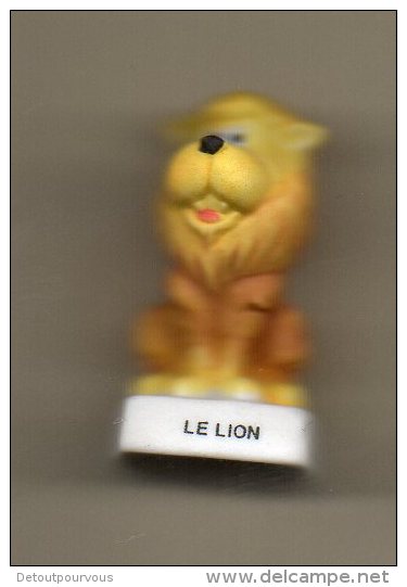 Fève Mâte LE LION Dans  LE LION & LE RAT Fable De LA FONTAINE - BD