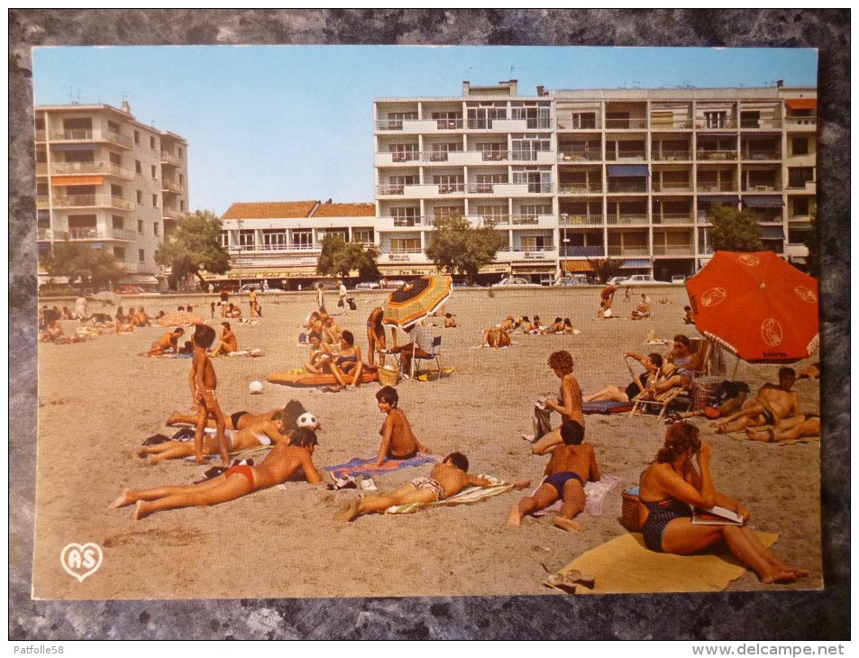 LE GRAU DU ROI (30) LA PLAGE .RIVE GAUCHE.  ANNEES 1980 - Le Grau-du-Roi