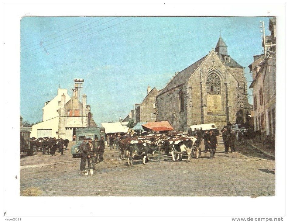 CSM - 56 - Locminé : ? Du Plaster - Marché Aux Bovins : Place -animation - Eglise - Maisons - Fourgonnette - - Locmine